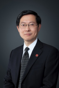 万国华-小图.jpg
